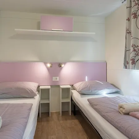 Mendula Ii Biograd Na Moru