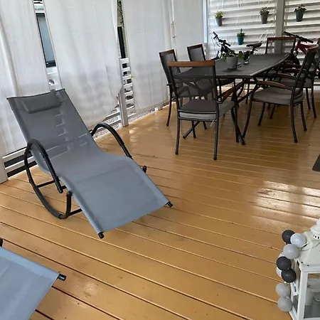 Mendula Ii Kemping Biograd Na Moru